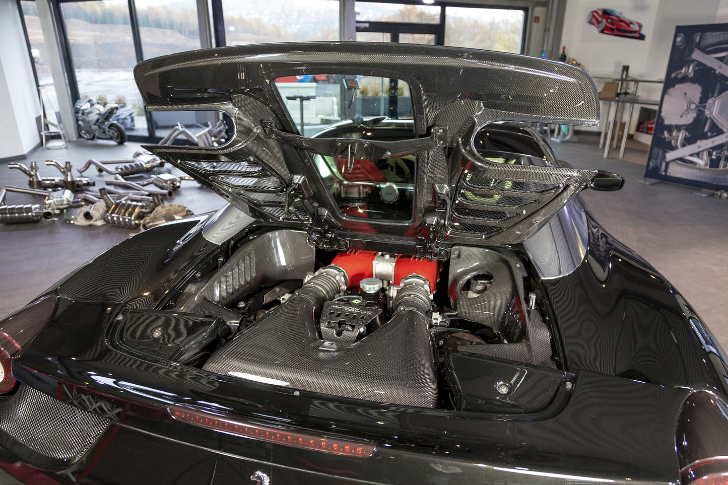 Ferrari 458 Spider/Aperta - Carbon Fiber Side Engine Covers