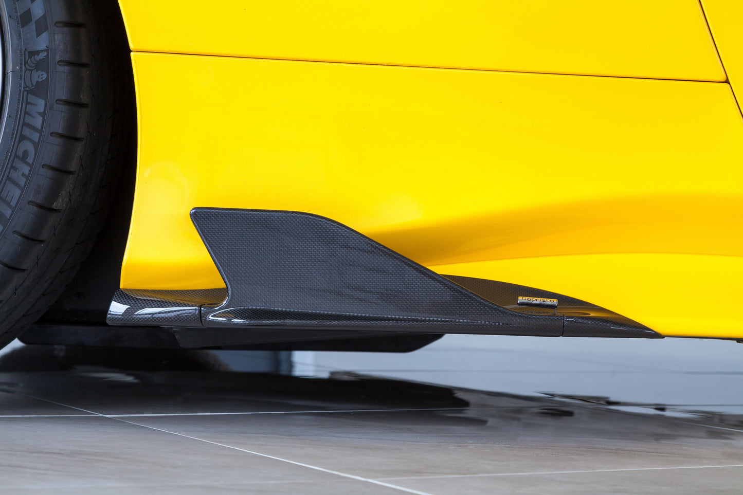 Ferrari 488 - Carbon Fiber Side Fins