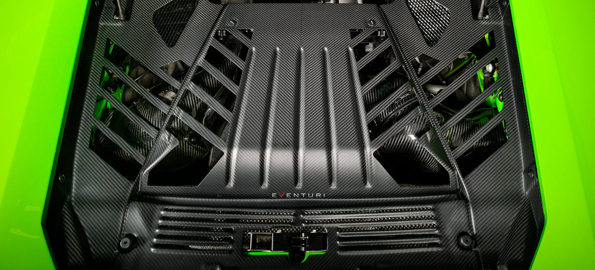 Eventuri Lamborghini Huracan Black Carbon Engine Cover Set