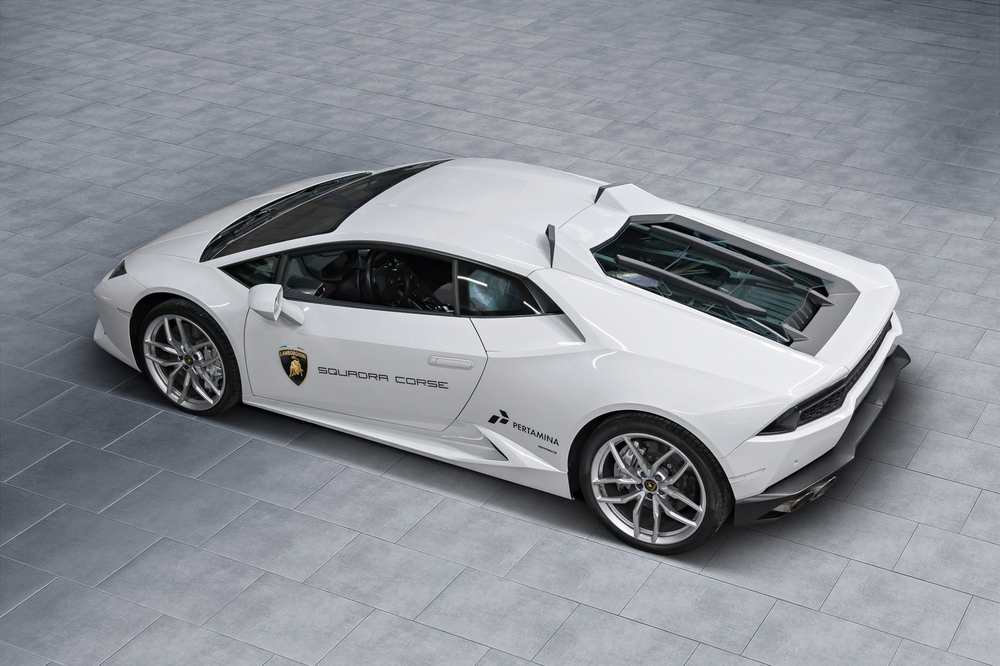 Lamborghini Huracan - Carbon Fiber + Glass Bonnet (With Scoops)