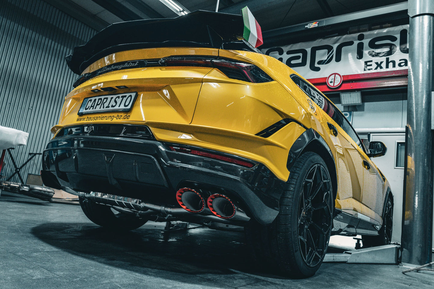 Lamborghini Urus Performante - Valved Exhaust, MidSilencer Spare + Wicrom "Performante" Tips (OE Actuators)