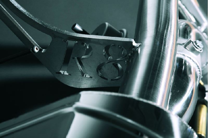 Audi R8 V8 - X Pipe Exhaust (CES3)
